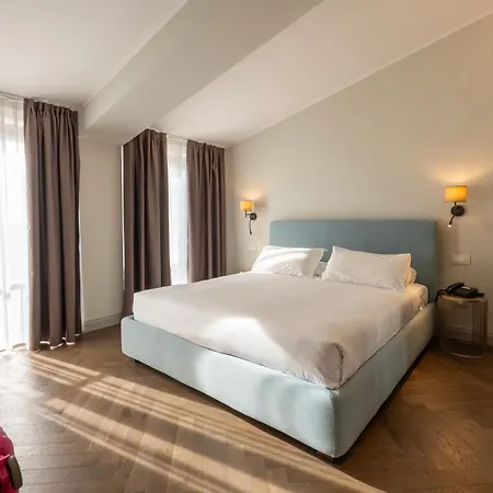 Hotel Carlton-3